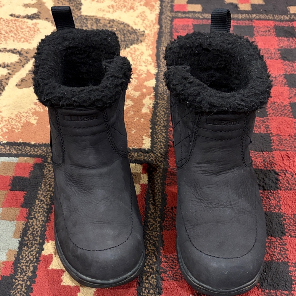 Women’s LL Bean Tek 2.5 winter suede boot